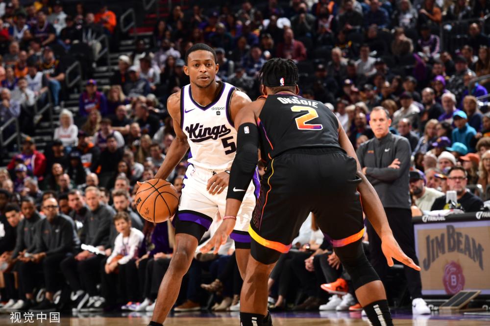 自俱乐部和 自俱乐部和